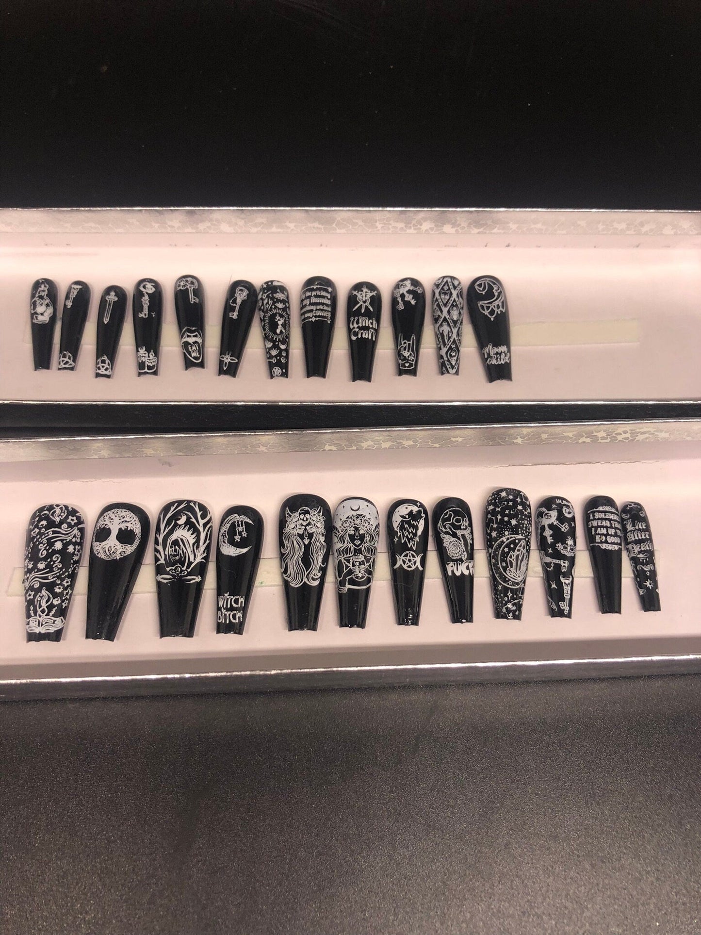 Hecate Goddess press on nails